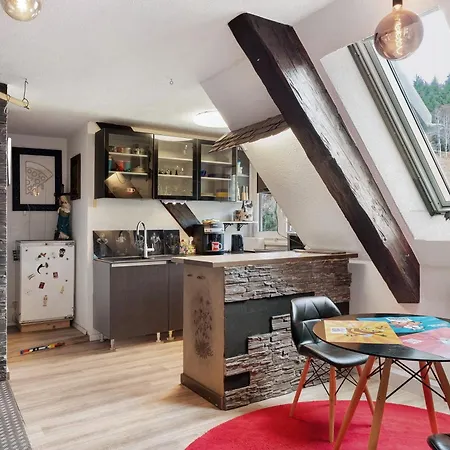 아파트 Atelier-loft Im Huebschental